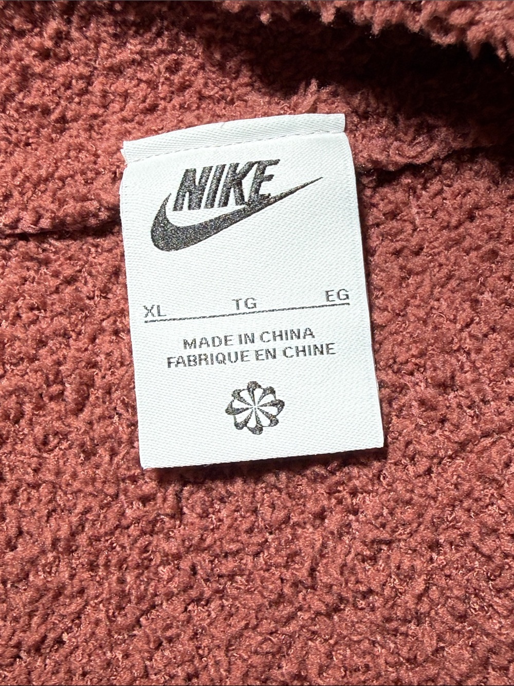 Nike Phoenix Cozy Bouclé Oversized Cardigan - Picture 4 of 8